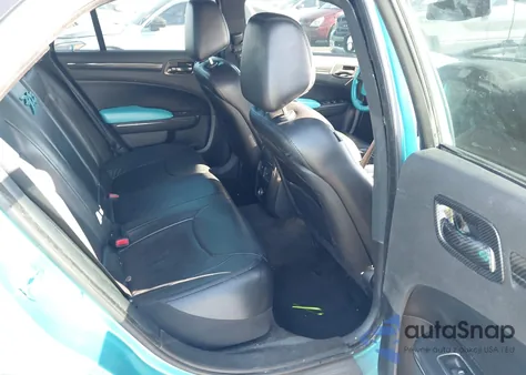 2012 Chrysler 300 из США, поврежденный, VIN 2C3CCAAG2CH237874